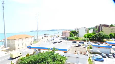 APPARTAMENTO VISTA MARE TORRETTE - ANCONA