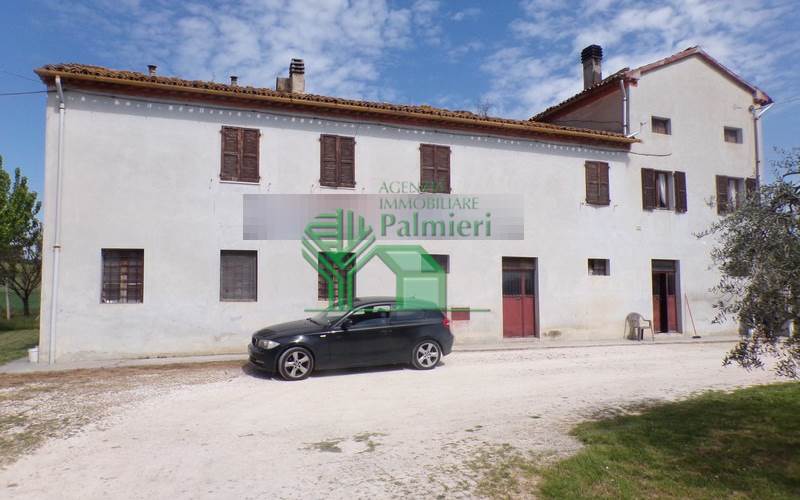 Esterno