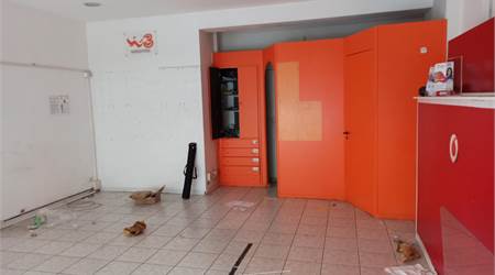 Commercial Premises / Showrooms for Sale in Falconara Marittima